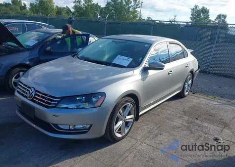 2014 Volkswagen Passat 2.0L Tdi Sel Premium из США, поврежденный, VIN 1VWCN7A38EC043181